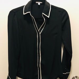 Black portofino with white piping